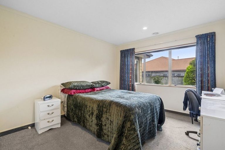 Photo of property in 21 Kotuku Drive, Paraparaumu Beach, Paraparaumu, 5032