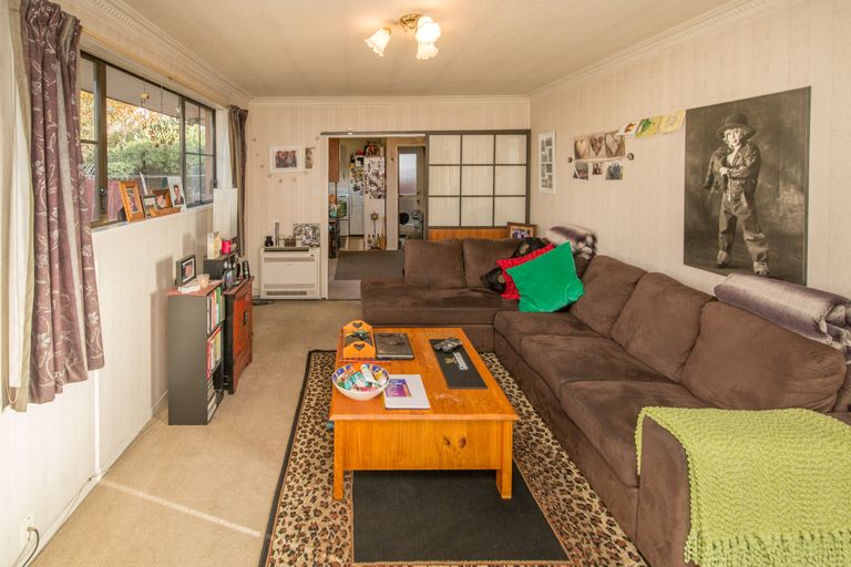 Photo of property in 15 Flaxwood Lane, Waltham, Christchurch, 8023