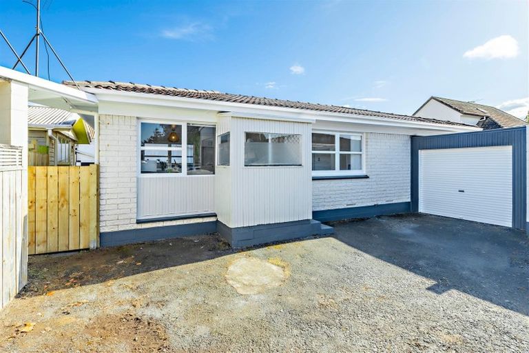 Photo of property in 2/33a Halsey Road, Manurewa, Auckland, 2102