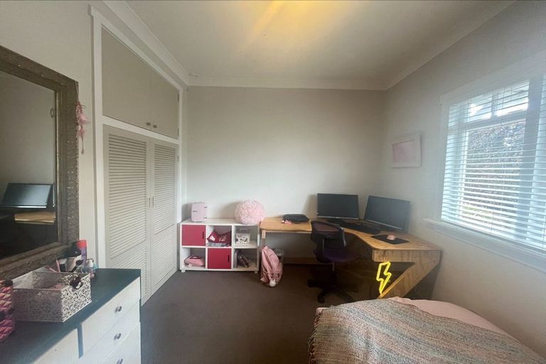 Photo of property in 1/3 Menary Street, Papakura, 2110