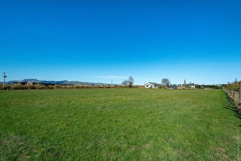 Photo of property in 748 Hudsons Road, Motukarara, Christchurch, 7674