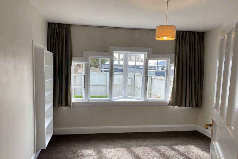 Photo of property in 40 Mcfaddens Road, St Albans, Christchurch, 8052