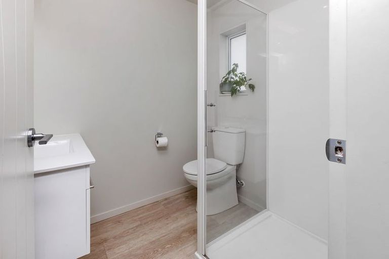 Photo of property in 12 Dune Lake Place, Ruakaka, 0116