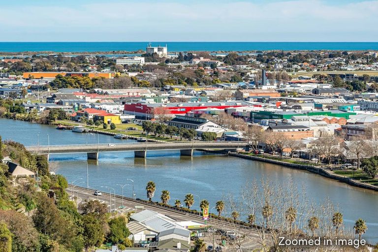 Photo of property in 22 Shakespeare Road, Bastia Hill, Whanganui, 4500