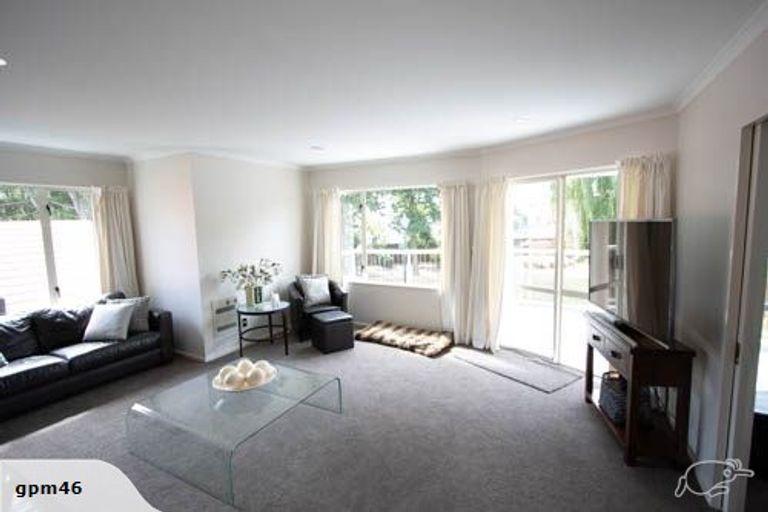 Photo of property in 3 Willow Dell, Westmorland, Christchurch, 8025
