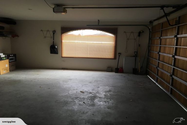 Photo of property in 71 Broadhaven Avenue, Parklands, Christchurch, 8083