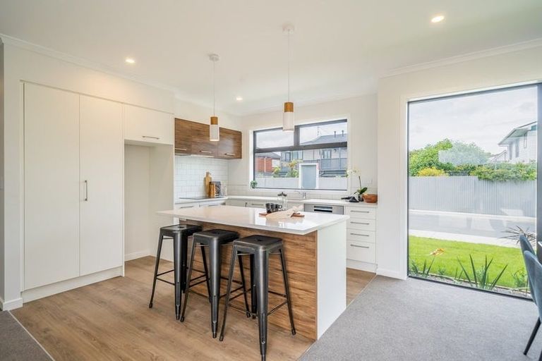 Photo of property in 12 Te Ara O Motutawa, Avalon, Lower Hutt, 5011