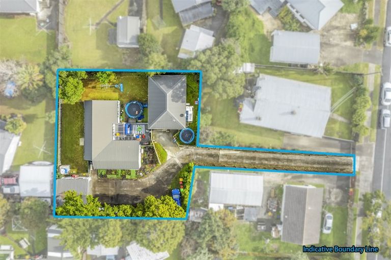 Photo of property in 16 Finlayson Avenue, Clendon Park, Auckland, 2103