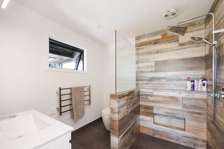 Photo of property in 1030d Valley Road, Ashhurst, 4884