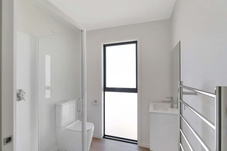 Photo of property in 43d Whakatiki Street, Trentham, Upper Hutt, 5018