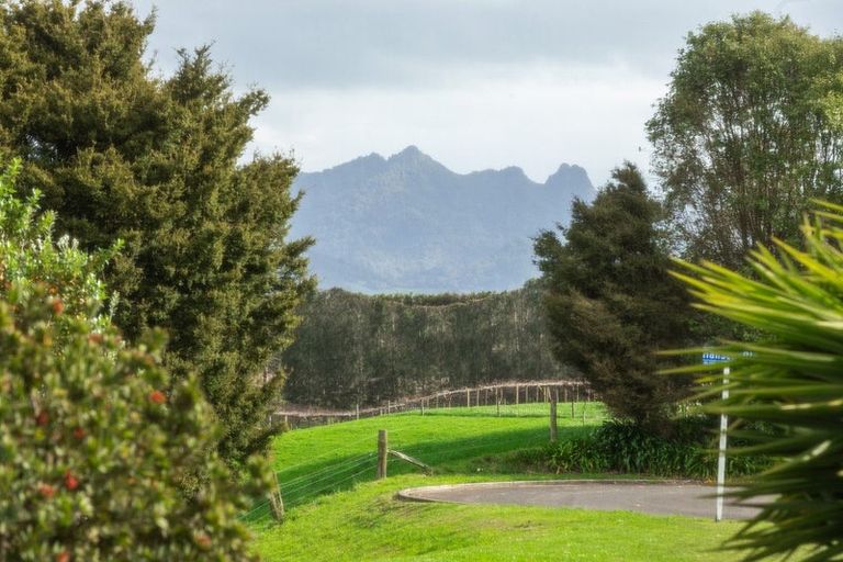 Photo of property in 14a Robinson Street, Katikati, 3129