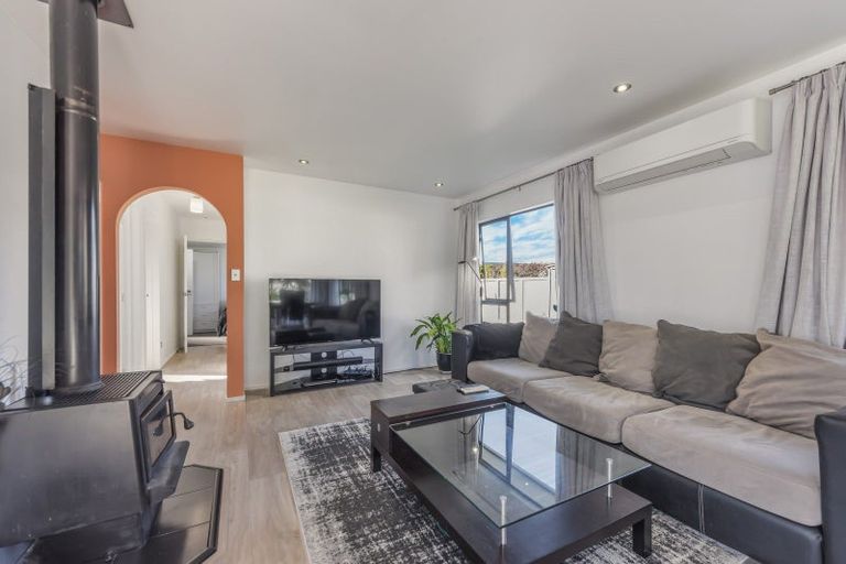 Photo of property in 2 Tillson Crescent, Motueka, 7120