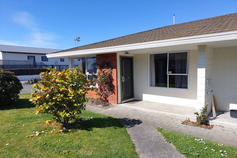 Photo of property in 40 Guild Street, Richmond, Christchurch, 8013