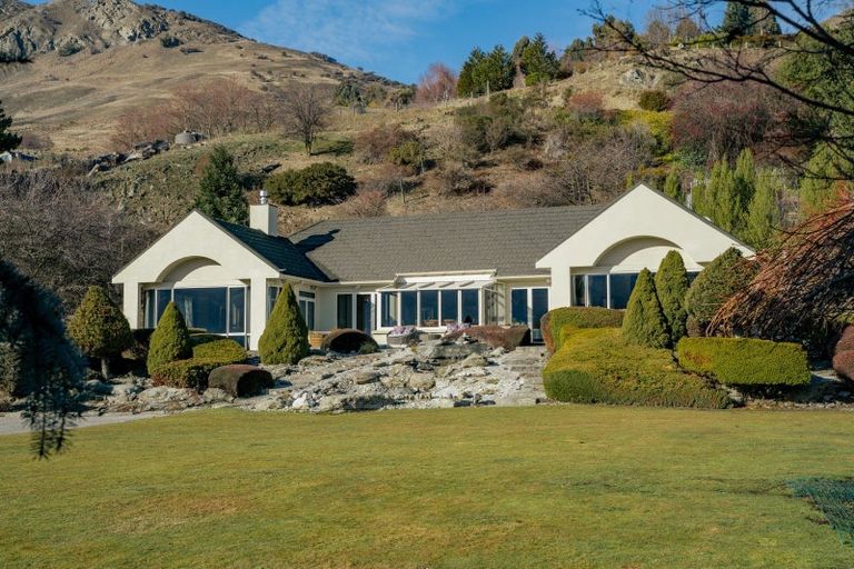 Photo of property in 714 Lake Hayes-arrow Junction Highway, Lake Hayes, Queenstown, 9371