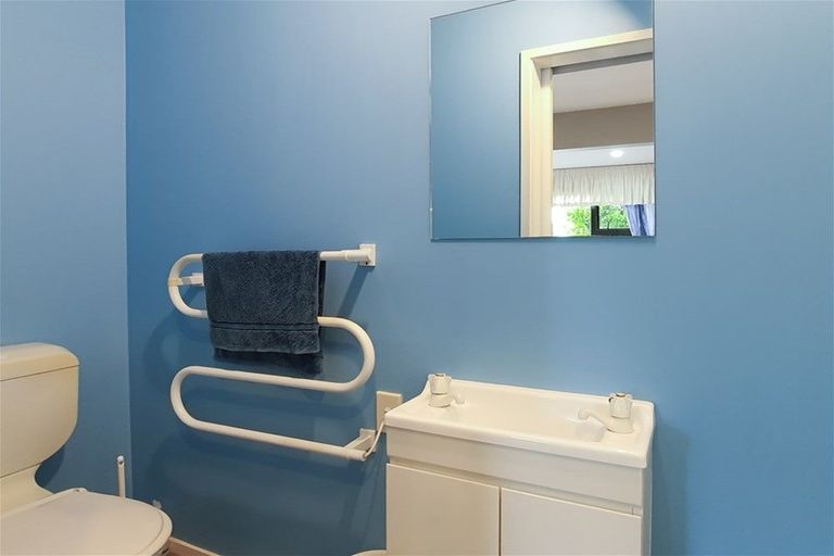 Photo of property in 98 Te Haumi Drive, Paihia, 0200