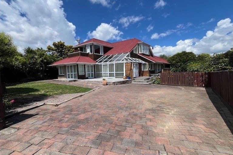Photo of property in 53 Granger Road, Cockle Bay, Auckland, 2014