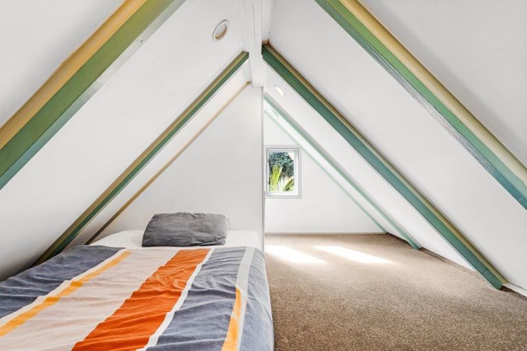 Photo of property in 96 Motutara Road, Muriwai, Waimauku, 0881