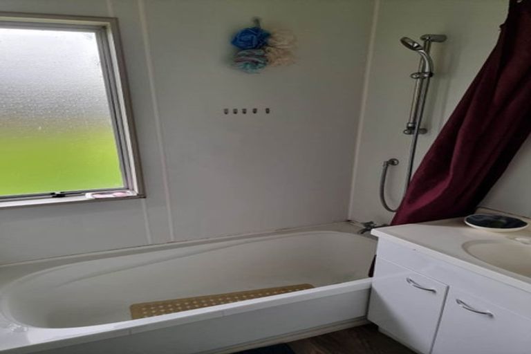 Photo of property in 59 Koheroa Road, Mercer, 2474