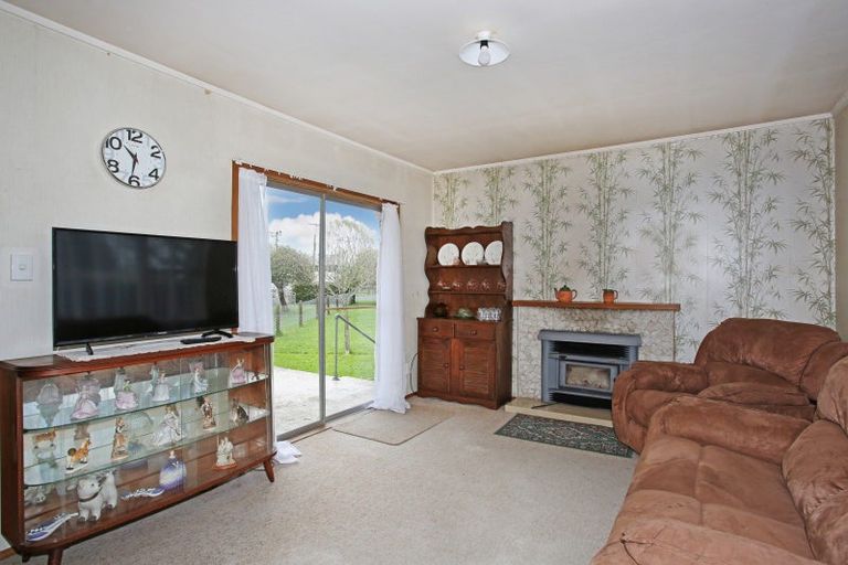 Photo of property in 108 Settlement Road, Papakura, 2110