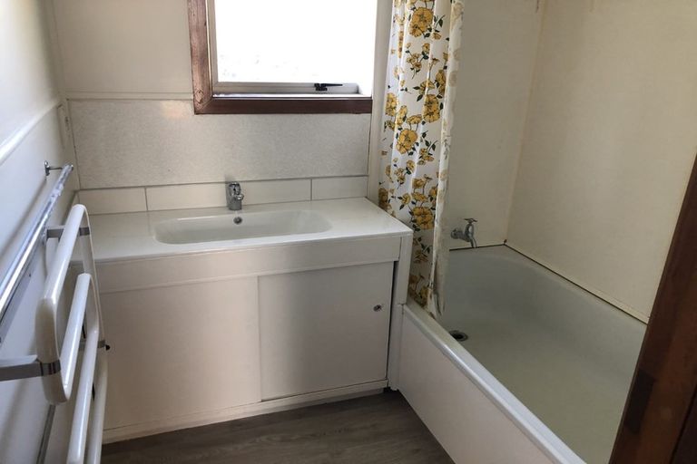 Photo of property in 5b Arkle Place, Nawton, Hamilton, 3200