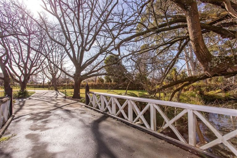 Photo of property in 67c Fendalton Road, Fendalton, Christchurch, 8014