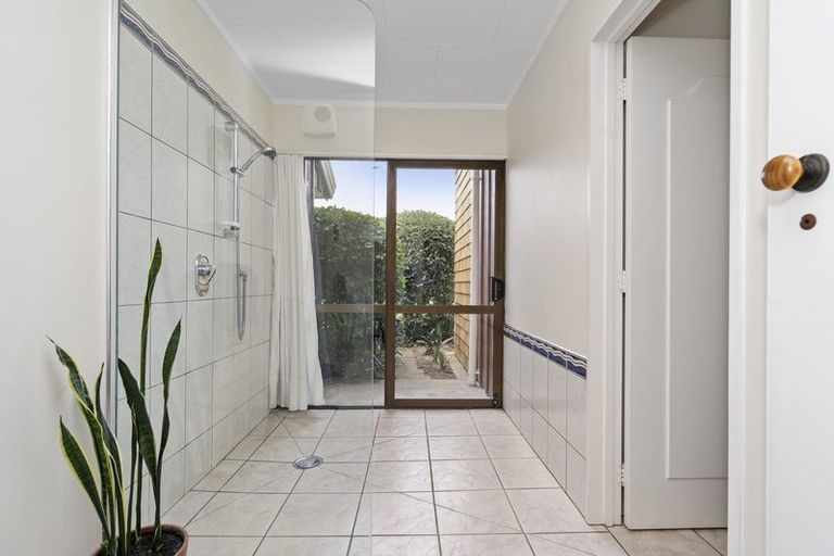 Photo of property in 2 Byron Street, Leamington, Cambridge, 3432