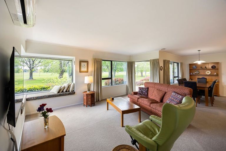 Photo of property in 8 Rimmington Drive, Hamilton Lake, Hamilton, 3204