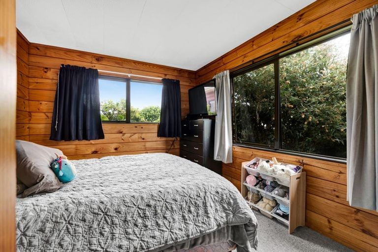 Photo of property in 1 Albert Street, Hawera, 4610