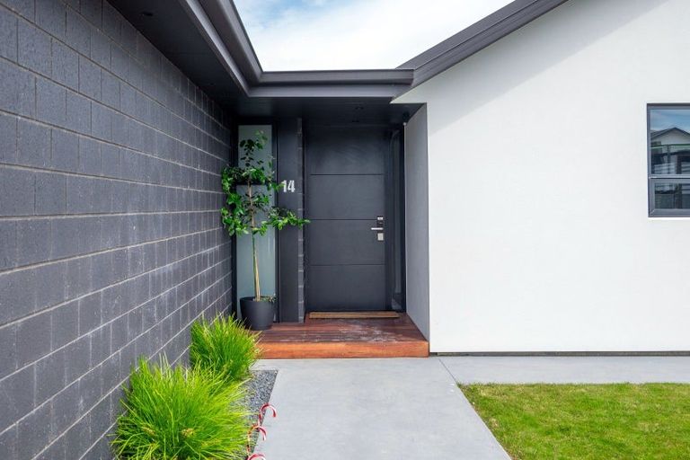 Photo of property in 14 Gimbal Place, Gleniti, Timaru, 7910