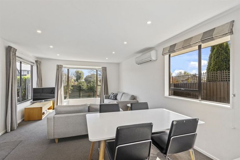 Photo of property in 20 Lowry Avenue, Redwood, Christchurch, 8051