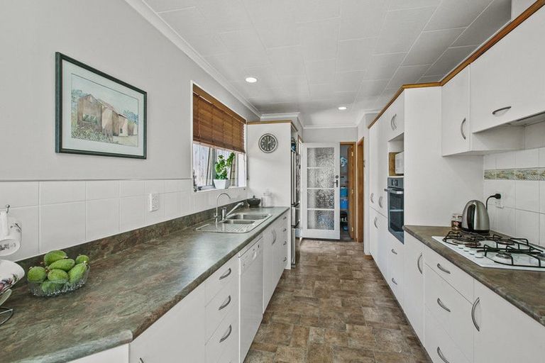 Photo of property in 37a Lantana Avenue, Bell Block, New Plymouth, 4312