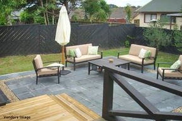 Photo of property in 10 Sunningdale Street, Wattle Downs, Auckland, 2103