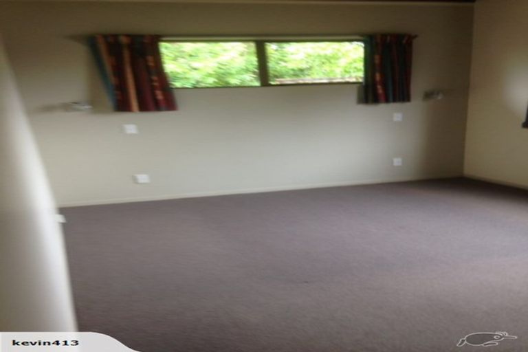 Photo of property in 25 Waipuia Place, Greenhithe, Auckland, 0632