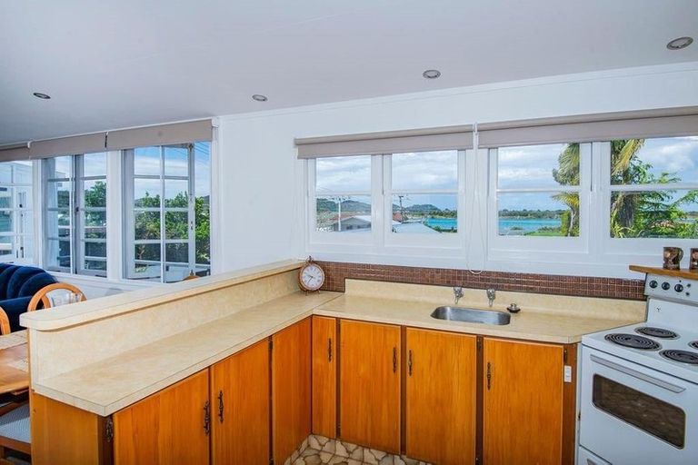 Photo of property in 3a Kopipi Crescent, Ngunguru, Whangarei, 0173