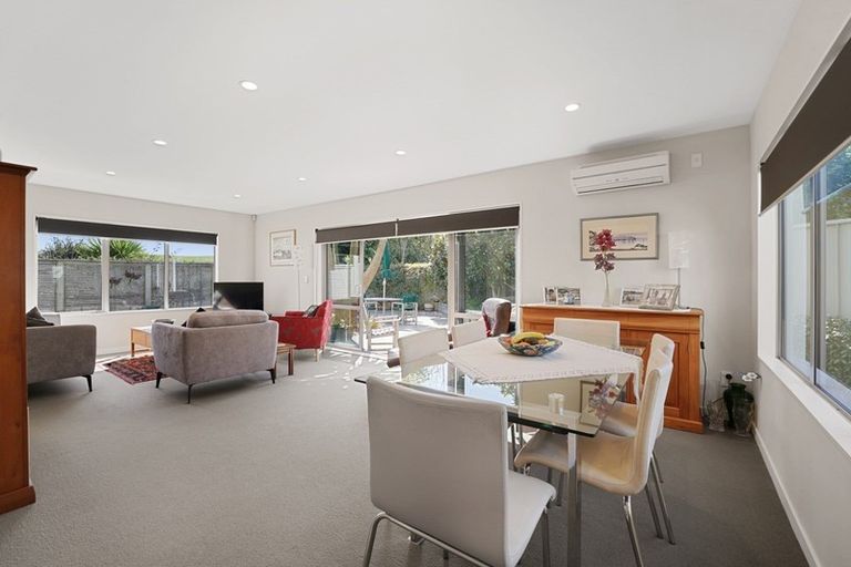 Photo of property in 78 Ocean Road, Paraparaumu Beach, Paraparaumu, 5032