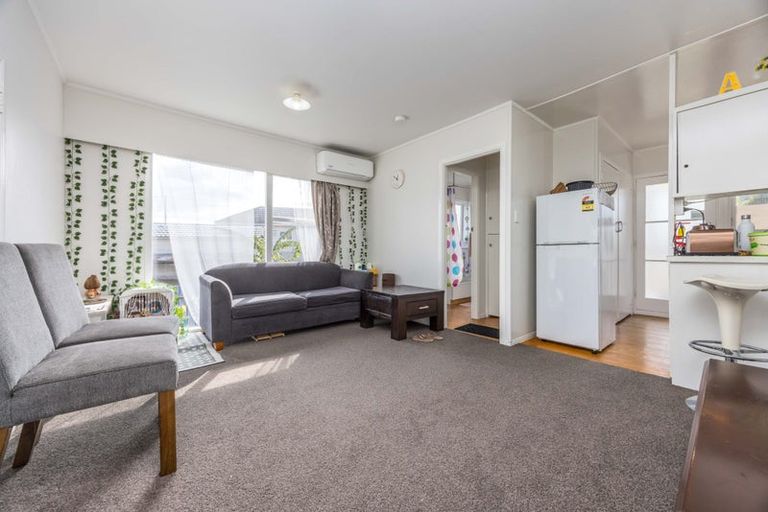 Photo of property in 28 Landscape Road, Papatoetoe, Auckland, 2025