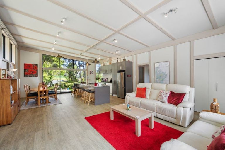 Photo of property in 71a Milton Terrace, Picton, 7220