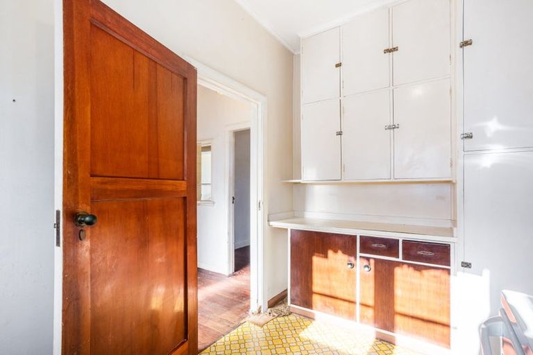 Photo of property in 277 Riverside Drive, Waterloo, Lower Hutt, 5011