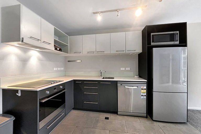 Photo of property in Detroit Apartments, 205/181 Tasman Street, Mount Cook, Wellington, 6021