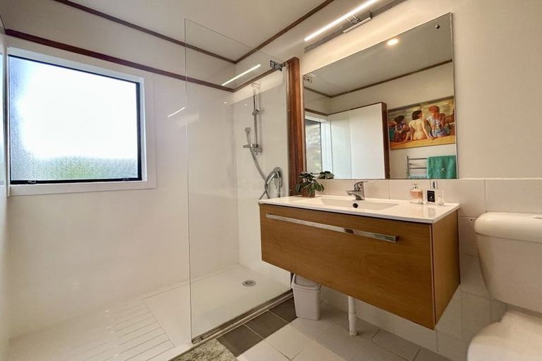 Photo of property in 3/164 Rangatira Road, Beach Haven, Auckland, 0626