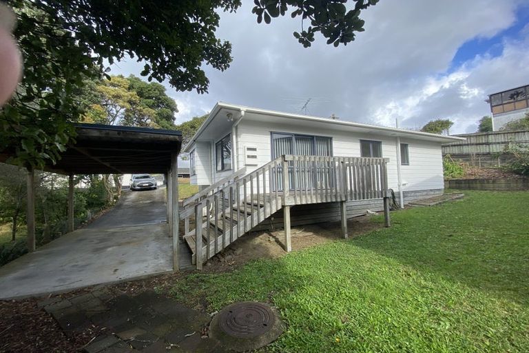 Photo of property in 9 Bridge Avenue, Te Atatu South, Auckland, 0610