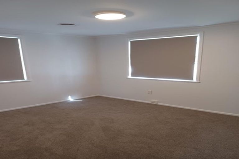 Photo of property in 4 Vardon Road, St Andrews, Hamilton, 3200