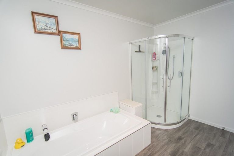 Photo of property in 25 Studholme Street, Temuka, 7920