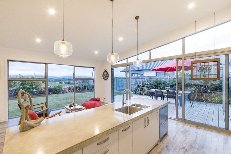 Photo of property in 60 Rodeo Drive, Kelvin Grove, Palmerston North, 4414