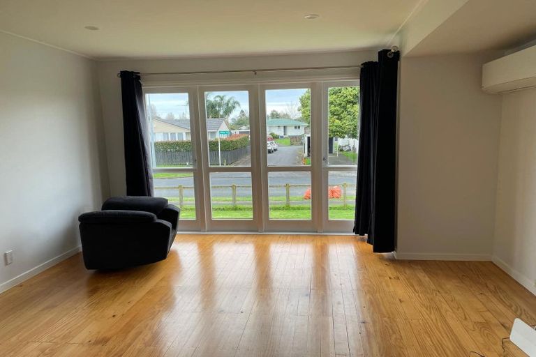 Photo of property in 1 Totara Street, Waiuku, 2123