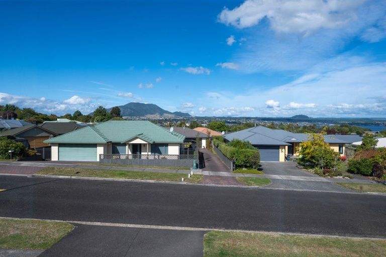 Photo of property in 25 The Grove, Nukuhau, Taupo, 3330