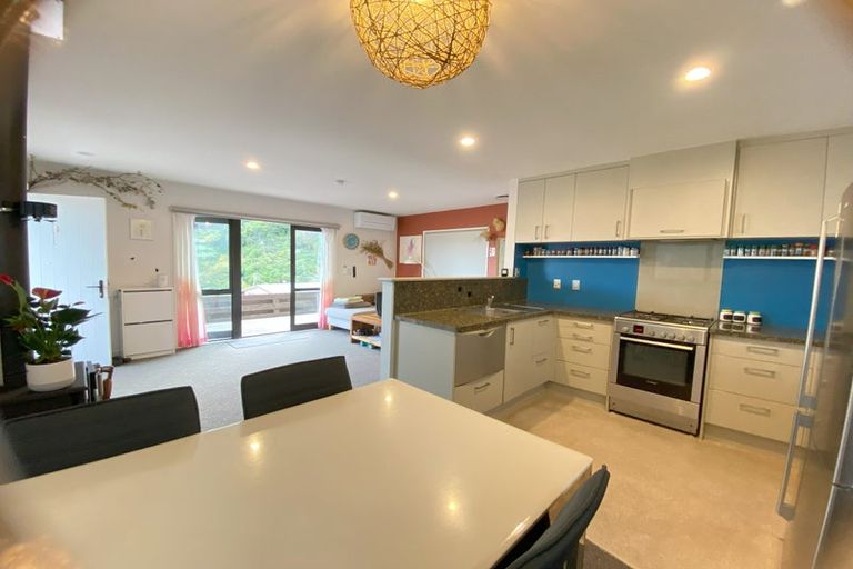 Photo of property in 47a Percy Dyett Drive, Karori, Wellington, 6012