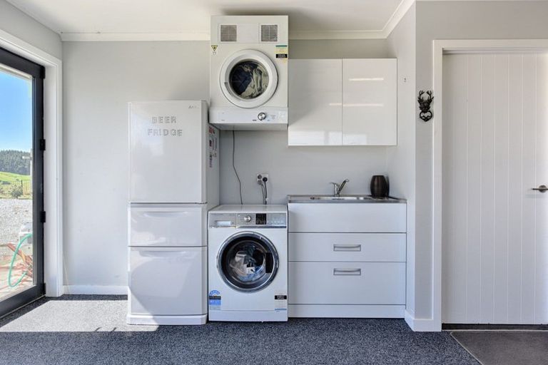 Photo of property in 27 Helena Street, Lumsden, 9730