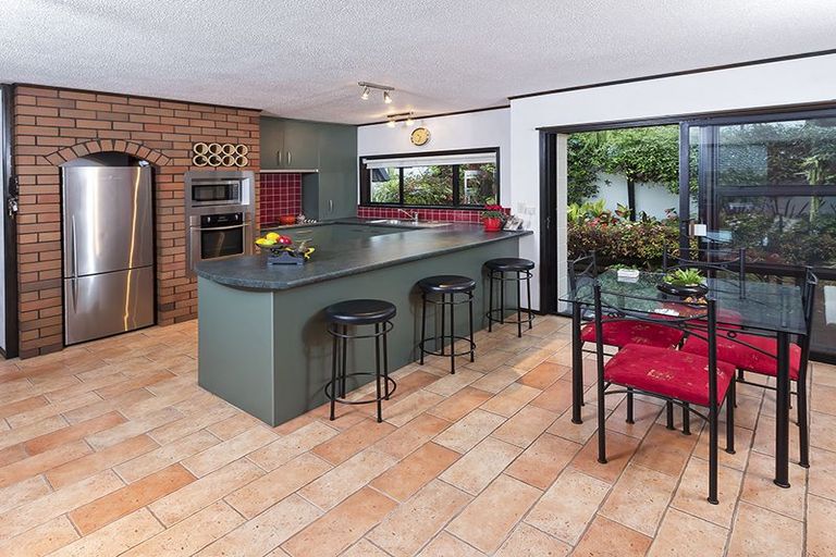 Photo of property in 65 John Gill Road, Shelly Park, Auckland, 2014