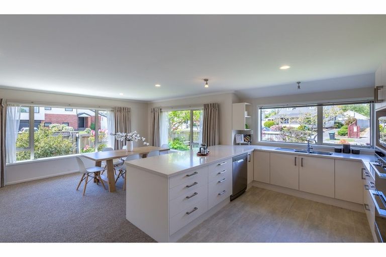 Photo of property in 25 Muir Avenue, Halswell, Christchurch, 8025